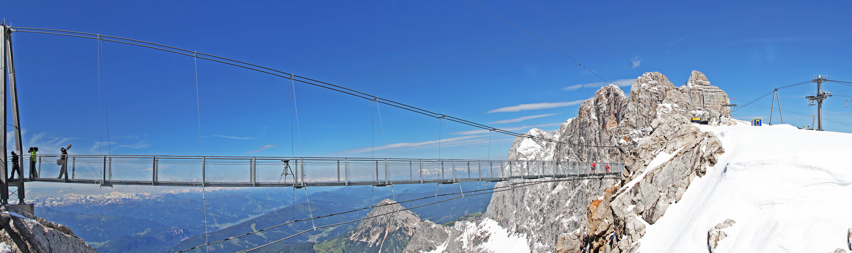 Hängebrücke am Dachstein Gletscher | © Christoph Buchegger