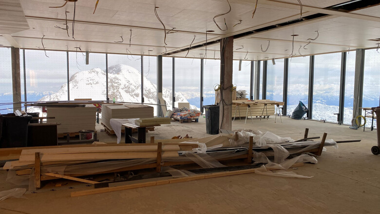 Das neue Gletscherrestaurant mit Panoramaverglasung. | © Dachstein Das neue Gletscherrestaurant mit Panoramaverglasung. | © Dachstein