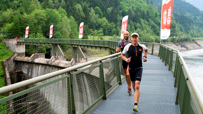 autxtri.com | © autxtri.com