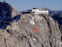 Paragliding on the Dachstein | © Flugschule Airsthetik