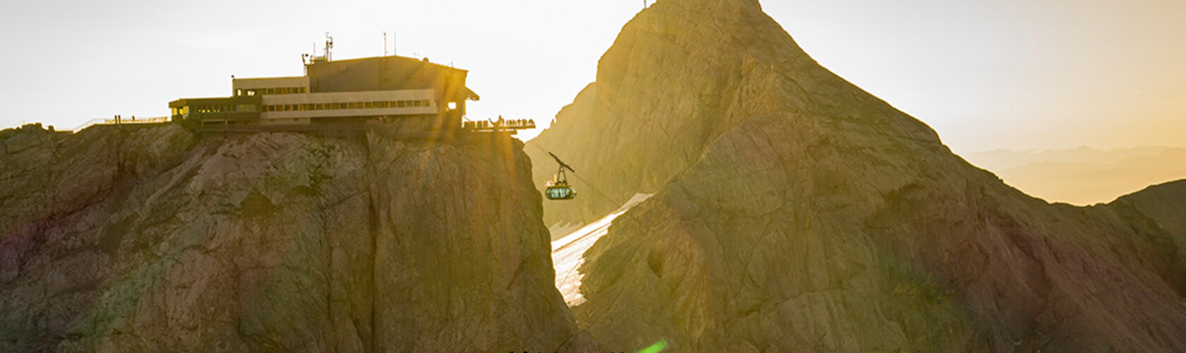 Sunrise at the Dachstein | © Johannes Absenger