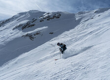 Abfahrt durchs Edelgrieß | © Josh Absenger