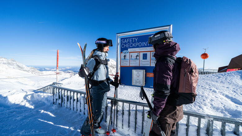 Safety Check vor der Tour | © Josh Absenger Safety Check vor der Tour | © Josh Absenger