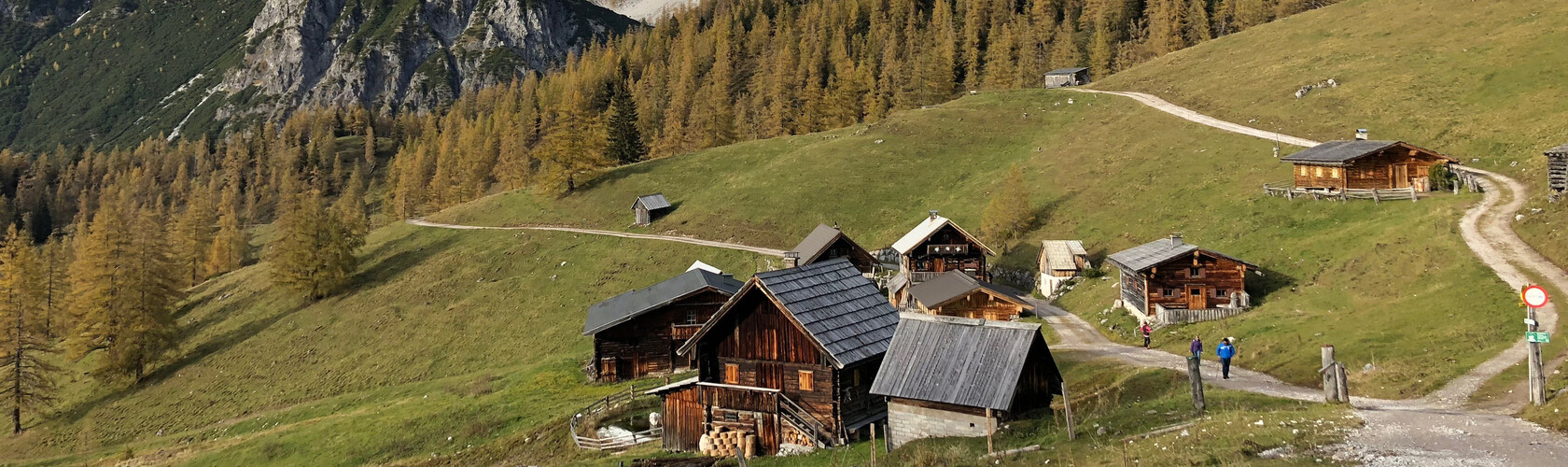 Wandern im Dachstein Almgebiet | © Lukas Eisl